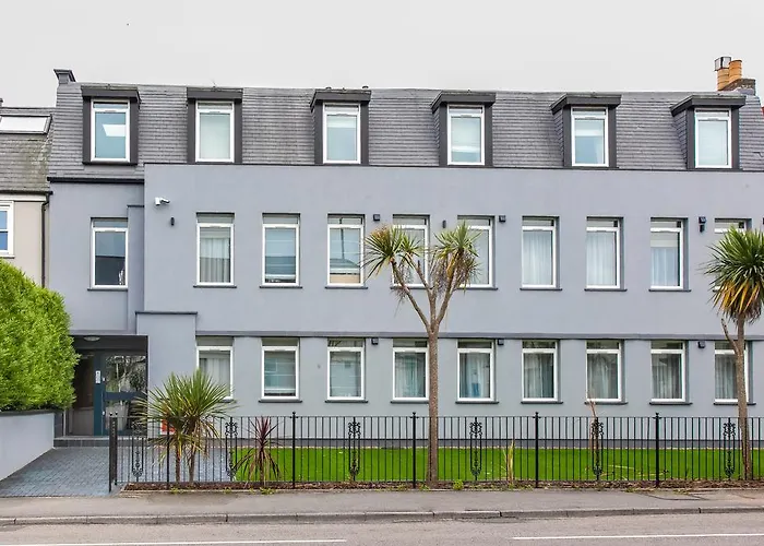 Hampton Suites Serviced Apartments