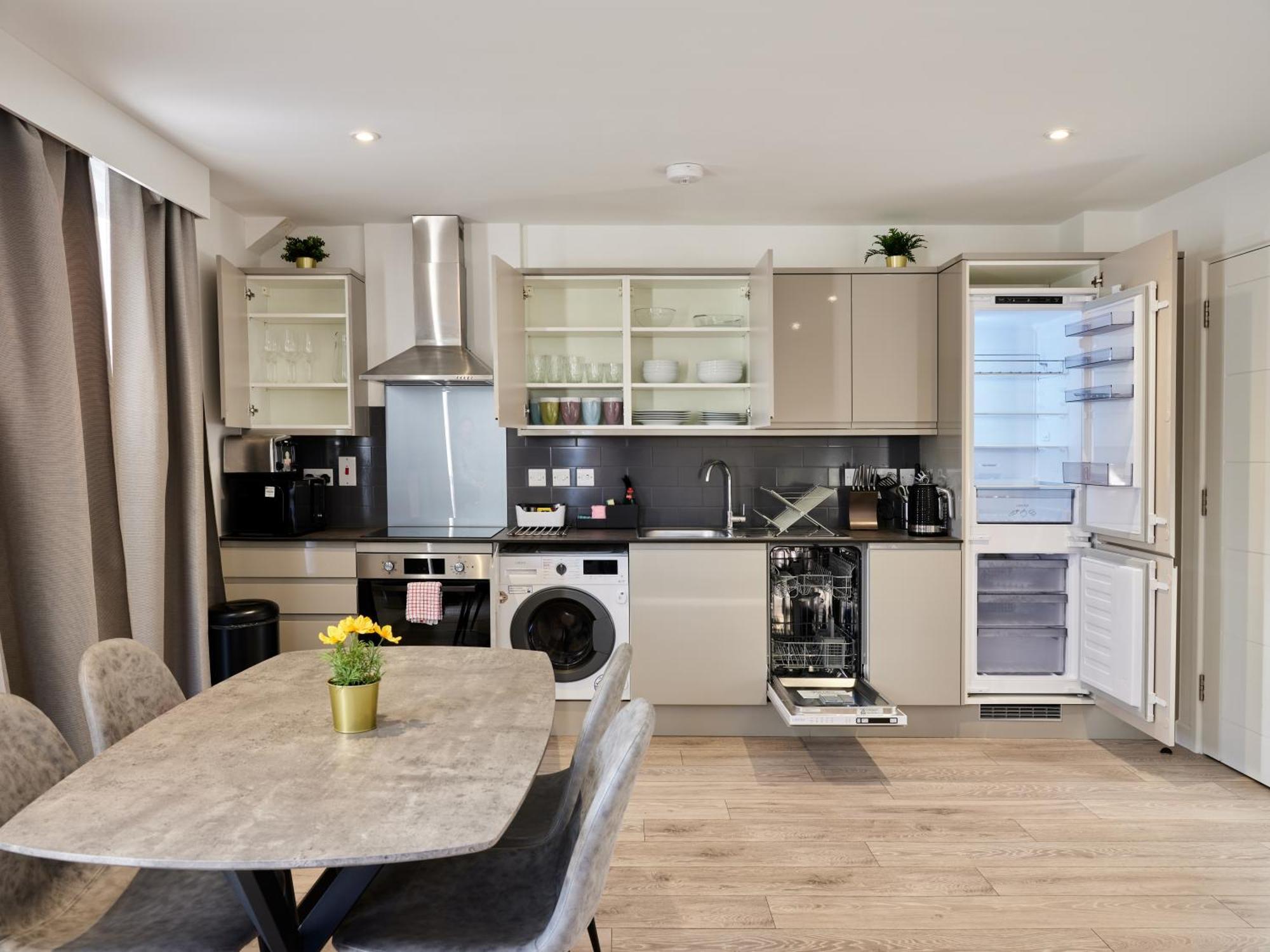 Hampton Serviced Kingston upon Thames (Greater London)